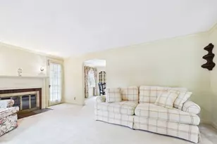 30 Manor Rd, Waltham, MA 02453 - Photo 12