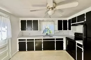 28 Superior Ave, Springfield, MA 01151 - Photo 8