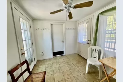 28 Superior Ave, Springfield, MA 01151 - Photo 4
