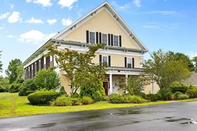 3512 Main St #3, Barnstable, MA 02630 - Photo 2