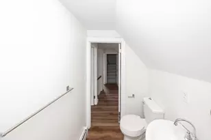 101 Ararat St, Worcester, MA 01606 - Photo 16