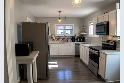 1388 Bay St, Springfield, MA 01109 - Photo 18