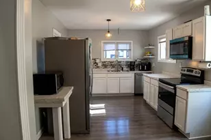 1388 Bay St, Springfield, MA 01109 - Photo 18