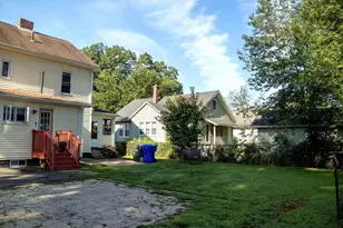 1388 Bay St, Springfield, MA 01109 - Photo 10