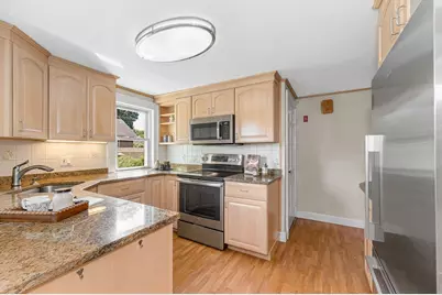 86 Orange Street, Reading, MA 01867 - Photo 12