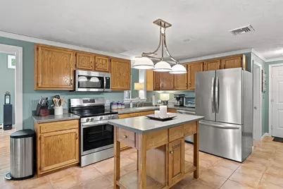 36 Barltett Street, Pembroke, MA 02359 - Photo 4