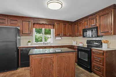 21 Village Green, Norfolk, MA 02056 - Photo 8