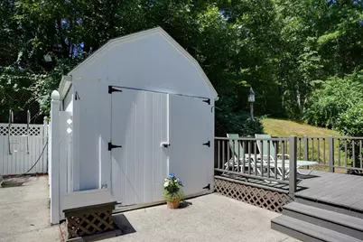 21 Village Green, Norfolk, MA 02056 - Photo 32