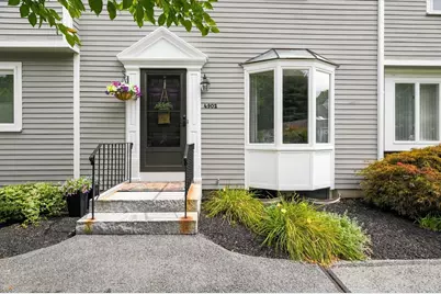 4902 Heatherwood Ln #4902, Peabody, MA 01960 - Photo 2