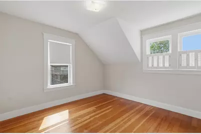 174 Willard Street, Lowell, MA 01850 - Photo 18