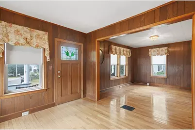 174 Willard Street, Lowell, MA 01850 - Photo 4