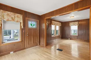 174 Willard St, Lowell, MA 01850 - Photo 4