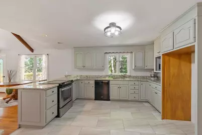 75 Elmwood Rd, Lunenburg, MA 01462 - Photo 10