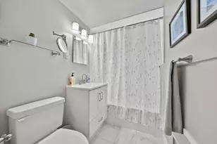 2 Sonrel St, Woburn, MA 01801 - Photo 26