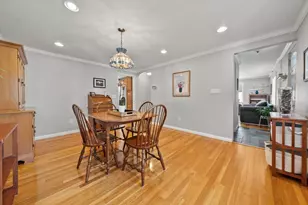2 Sonrel St, Woburn, MA 01801 - Photo 4