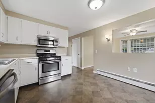 51 Lee Ave, Fitchburg, MA 01420 - Photo 6