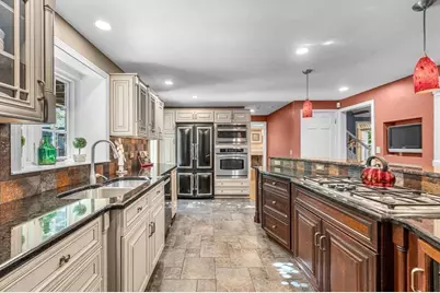 79 Silver Birch Road, Longmeadow, MA 01106 - Photo 16
