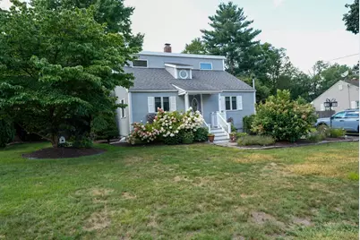 87 Berkshire Dr, Westfield, MA 01085 - Photo 2
