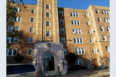 195 Thomas Burgin Pkwy #411, Quincy, MA 02169 - Photo 1