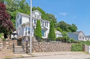 43 Chilmark, Worcester, MA 01604 - Photo 2