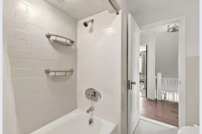 43 Chilmark, Worcester, MA 01604 - Photo 20