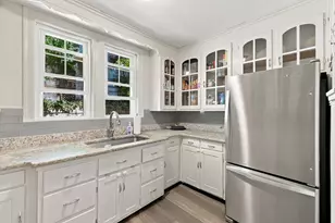 43 Chilmark, Worcester, MA 01604 - Photo 10