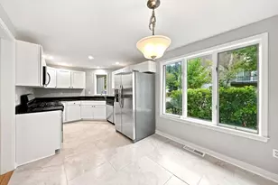 34 Woodland Park Dr, Haverhill, MA 01830 - Photo 10