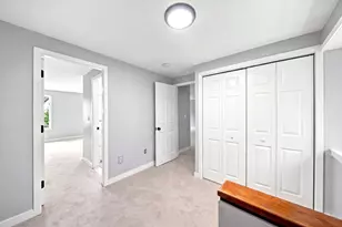 34 Woodland Park Dr, Haverhill, MA 01830 - Photo 18