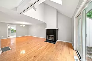 34 Woodland Park Dr, Haverhill, MA 01830 - Photo 6