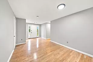 34 Woodland Park Dr, Haverhill, MA 01830 - Photo 8