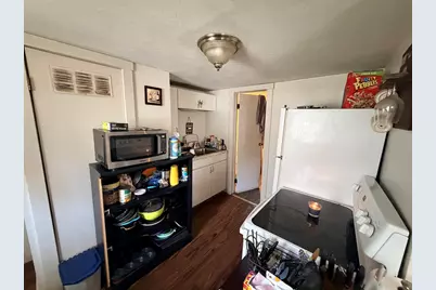 181 Pond St, Leominster, MA 01453 - Photo 12