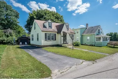4 Grammont Rd, Worcester, MA 01607 - Photo 10
