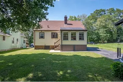 4 Grammont Rd, Worcester, MA 01607 - Photo 28