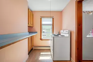 4 Grammont Rd, Worcester, MA 01607 - Photo 8