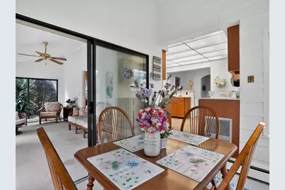 24 Lindbergh Ave, Holyoke, MA 01040 - Photo 14