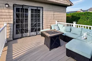 413 Kennedy St, Fall River, MA 02721 - Photo 8