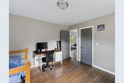 413 Kennedy St, Fall River, MA 02721 - Photo 6