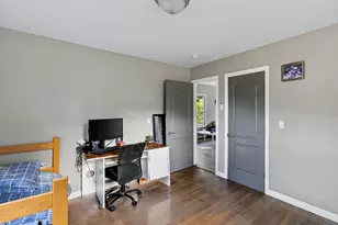 413 Kennedy St, Fall River, MA 02721 - Photo 6
