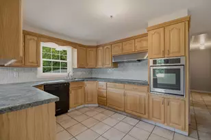 145 Stoney Hill Rd, Swansea, MA 02777 - Photo 10