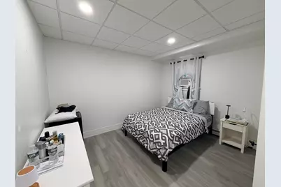 719 Main St, Clinton, MA 01510 - Photo 12