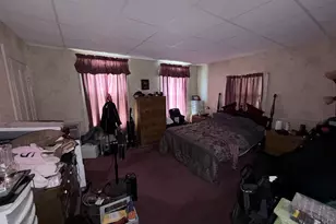 719 Main St, Clinton, MA 01510 - Photo 16
