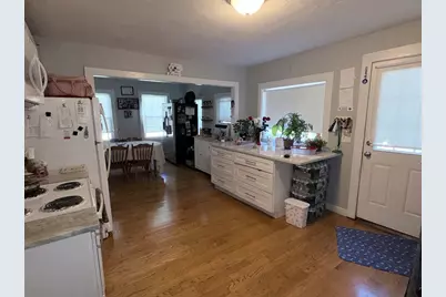 110 River St, Hudson, MA 01749 - Photo 8