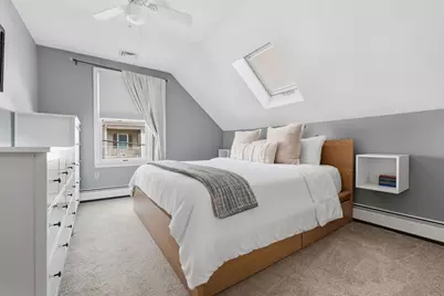 22 Myrtle St, Beverly, MA 01915 - Photo 12