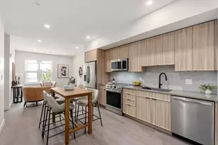 75 Willow Ct, Boston, MA 02125 - Photo 4
