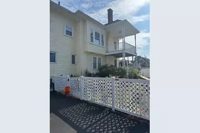 253 Humphrey St #2, Marblehead, MA 01945 - Photo 2
