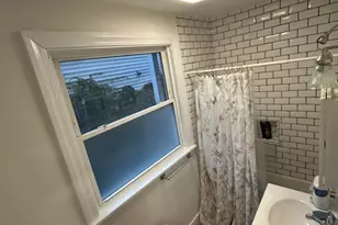 11 Prescott St, Salem, MA 01970 - Photo 8