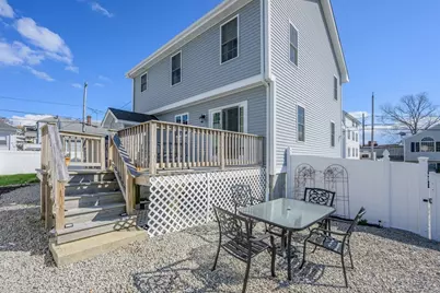 138 Sprague St, Fall River, MA 02724 - Photo 28