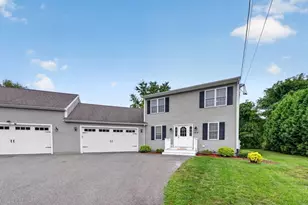 34 1/2 Briggs St, Taunton, MA 02780 - Photo 2