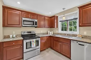 34 1/2 Briggs St, Taunton, MA 02780 - Photo 12