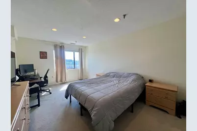 3920 Mystic Valley Pkwy #402, Medford, MA 02155 - Photo 8